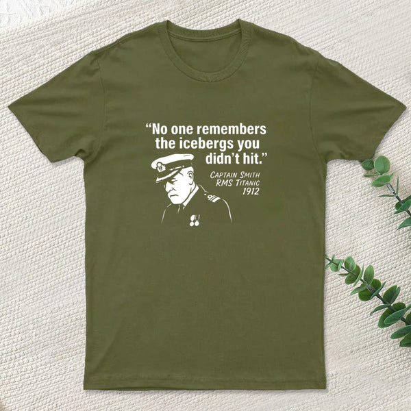The Unseen Icebergs Geek T-Shirt